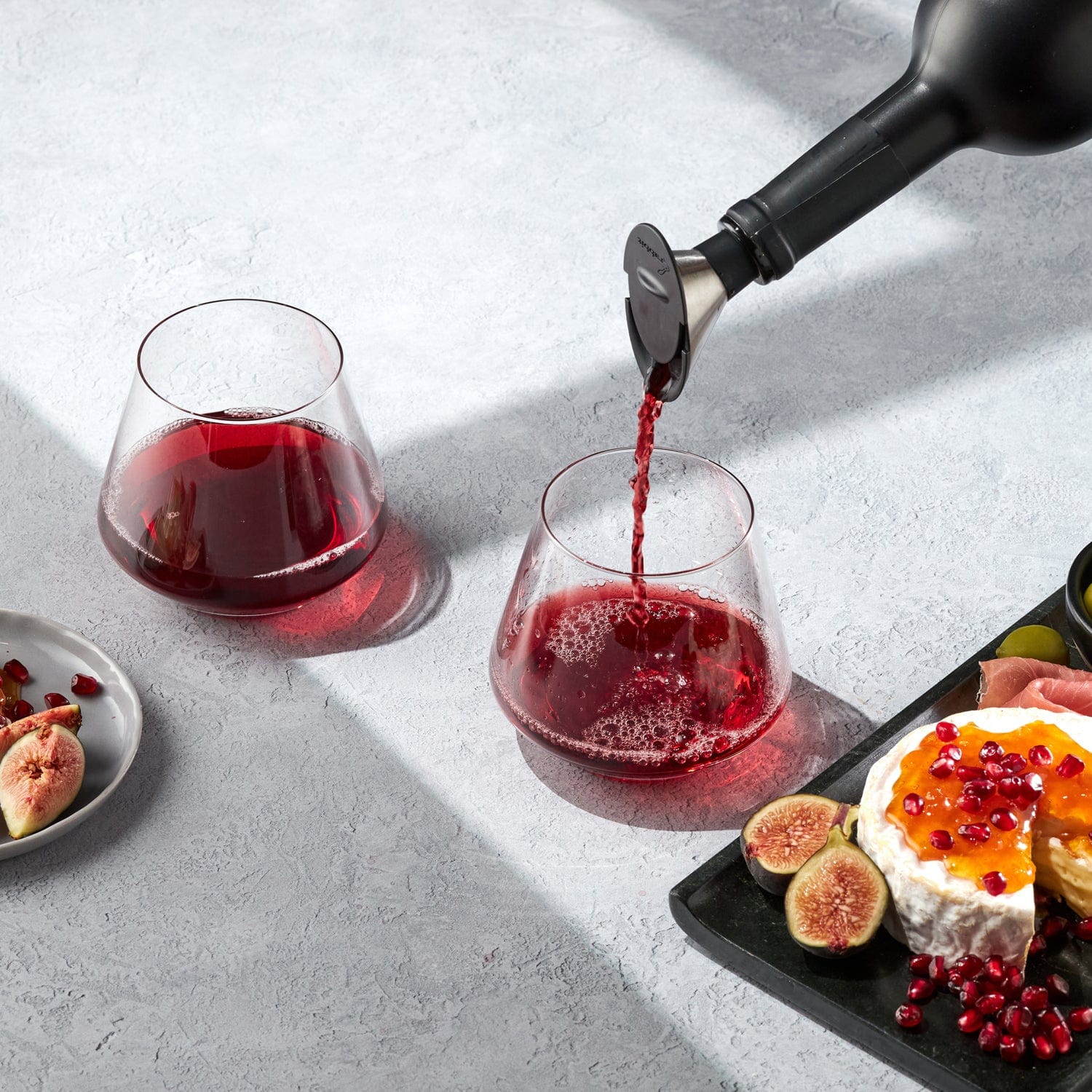 Sliding Wine Pourer & Stopper