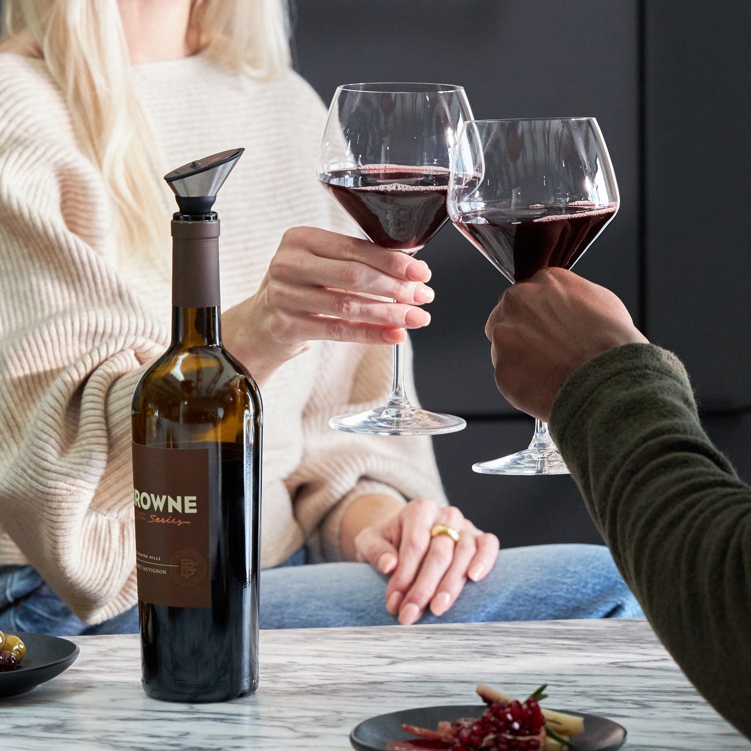 Sliding Wine Pourer & Stopper