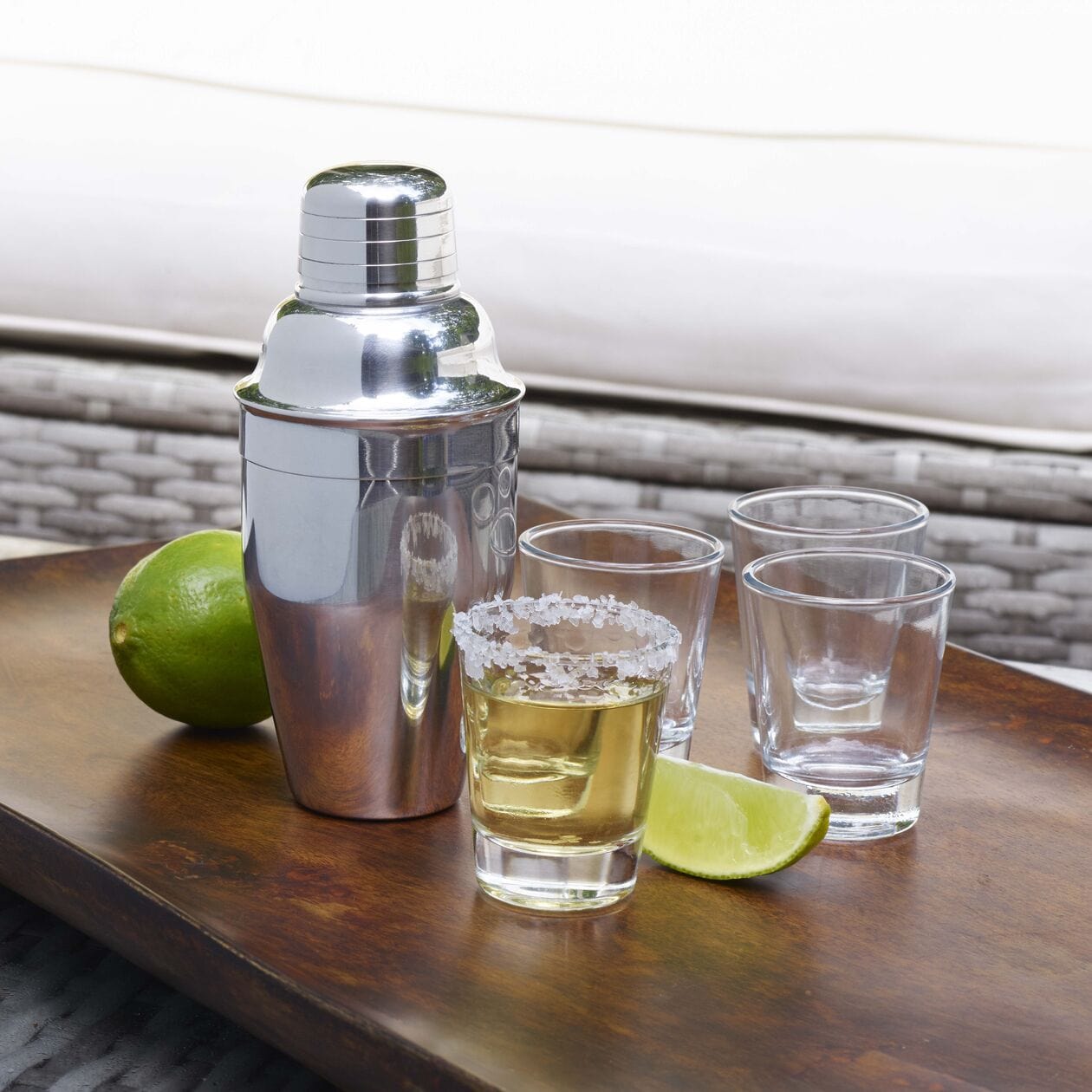 HOUDINI 5PC SHAKER AND SHOT CUP SET