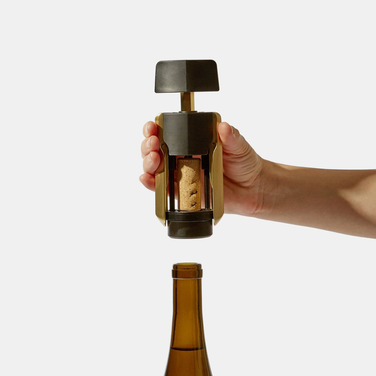 Final Touch Deluxe Wing Corkscrew - Your Go-To Wine Opener For Stubborn Corks