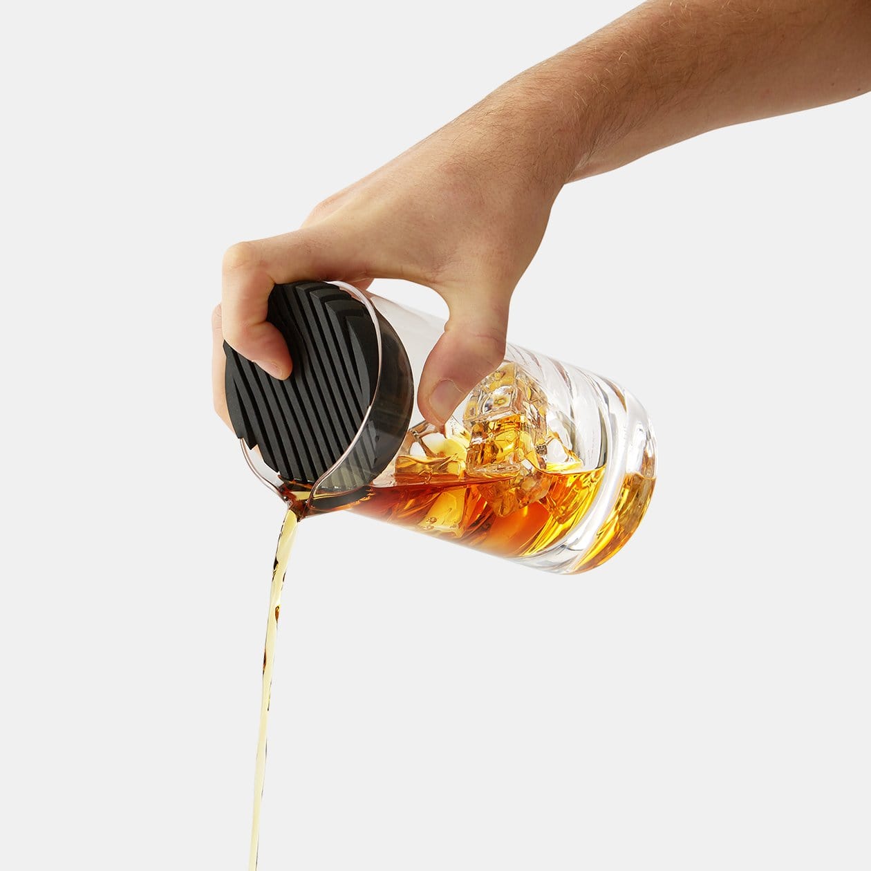 2-in-1 Cocktail Strainer & Jigger