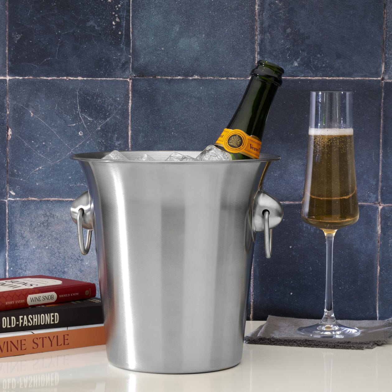HOUDINI CHAMPAGNE BUCKET